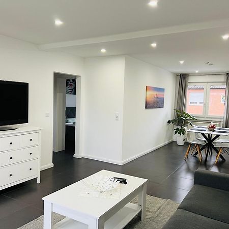 Elegante Apartment In Erftstadt Mit Balkon, Zentral, Bahnhof Nah, Phantasialand Bruehl Bei Cologne Exterior foto